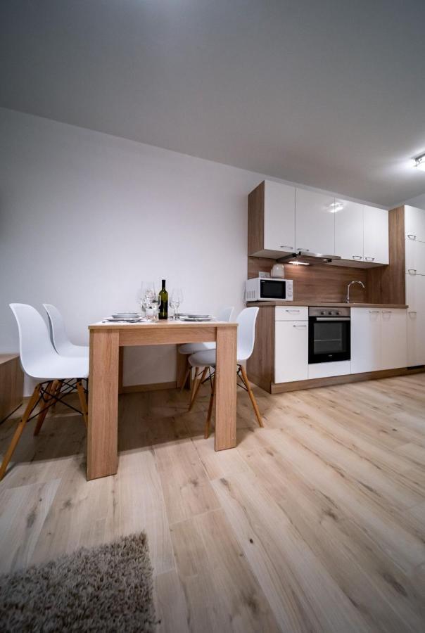 Apartments Arbis Lopar Dış mekan fotoğraf